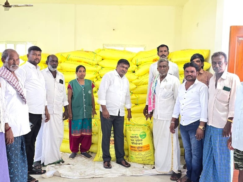 ‘యూరియా పై ఫేక్ ప్రచారాలు నమ్మవద్దు’