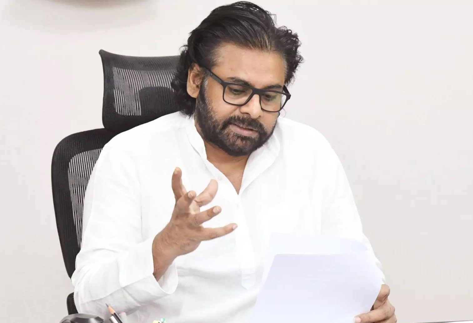 పవన్ పర్యటన.. భారీ బందోబస్తు
