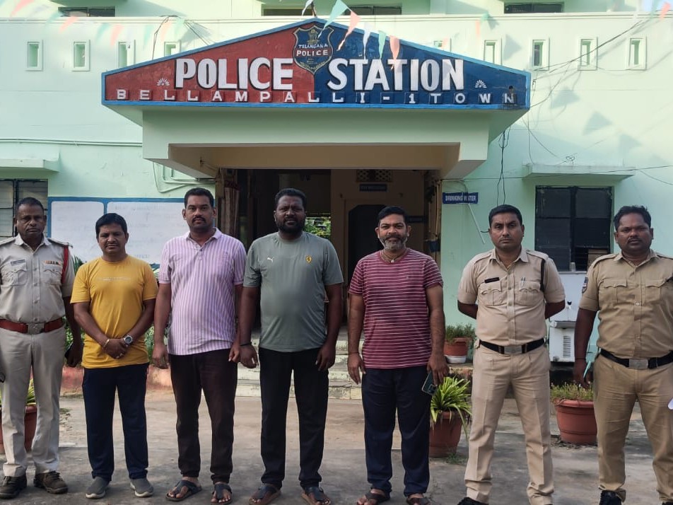 ముందస్తుగా BRS శ్రేణుల అరెస్ట్