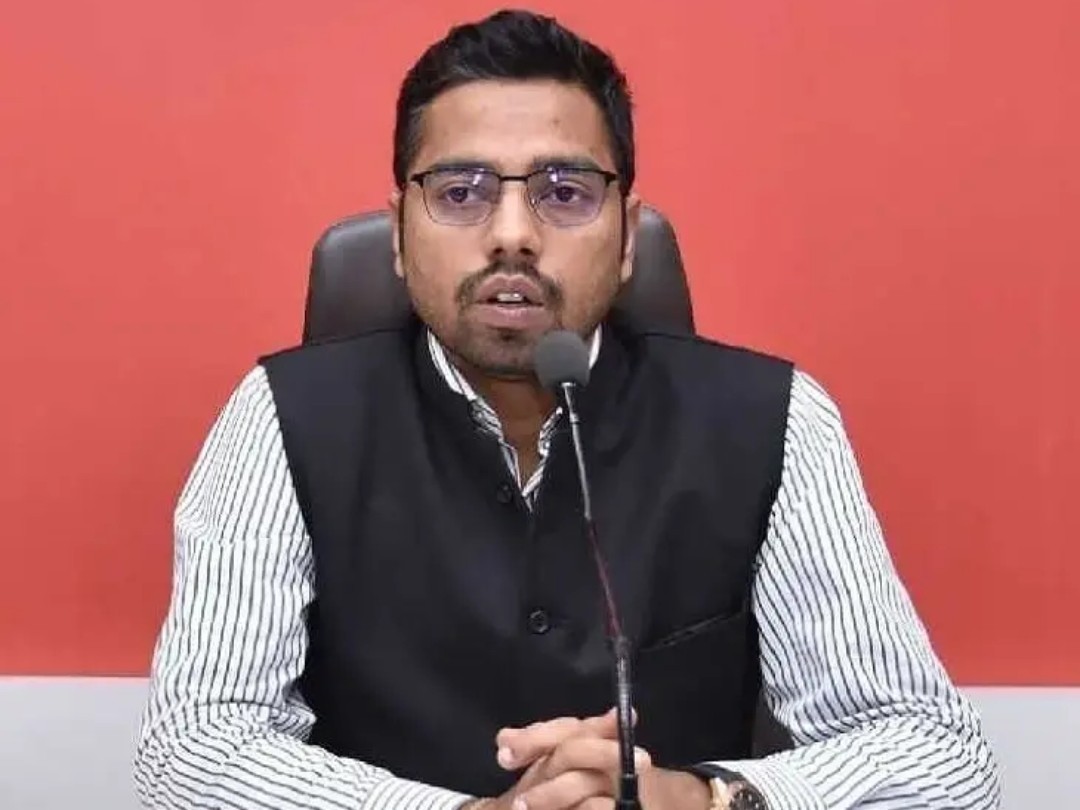 జీఎస్టీ ఎగ్జిబిషన్ ఏర్పాటు చేయాలి: జాయింట్ కలెక్టర్