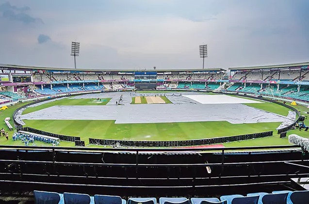 ODI WC: భారత్-దక్షిణాఫ్రికా మ్యాచ్ టాస్ ఆలస్యం