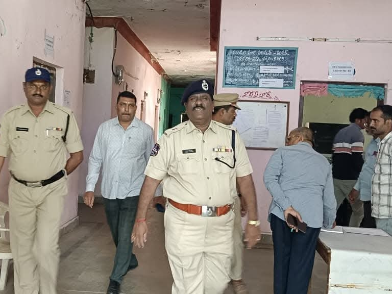 ‘అనుమతి పొందిన వాహనాలను మాత్రమే వినియోగించాలి’