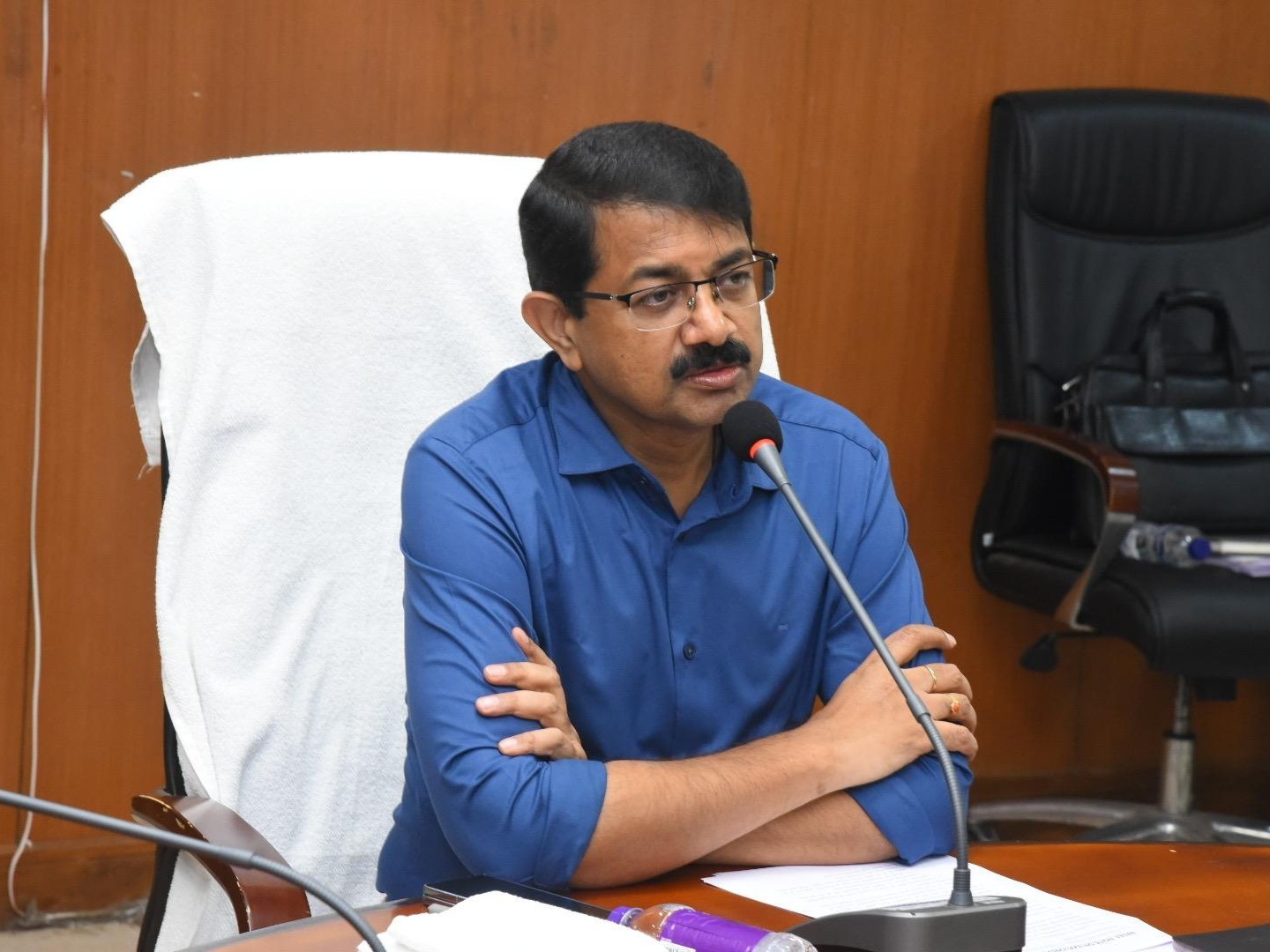 ‘అనుమ‌తి లేకుండా బాణాసంచా విక్ర‌యిస్తే క‌ఠిన చ‌ర్య‌లు’