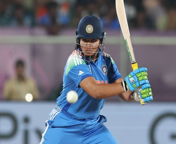ODI WC: చరిత్ర సృష్టించిన రిచా ఘోష్