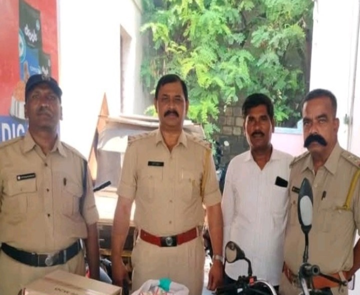 అక్రమ మద్యం పట్టివేత.. ఇద్దరు అరెస్ట్