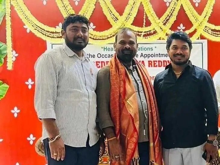 సమాచార కమిషనర్‌ని కలిసిన మంథని న్యాయవాది