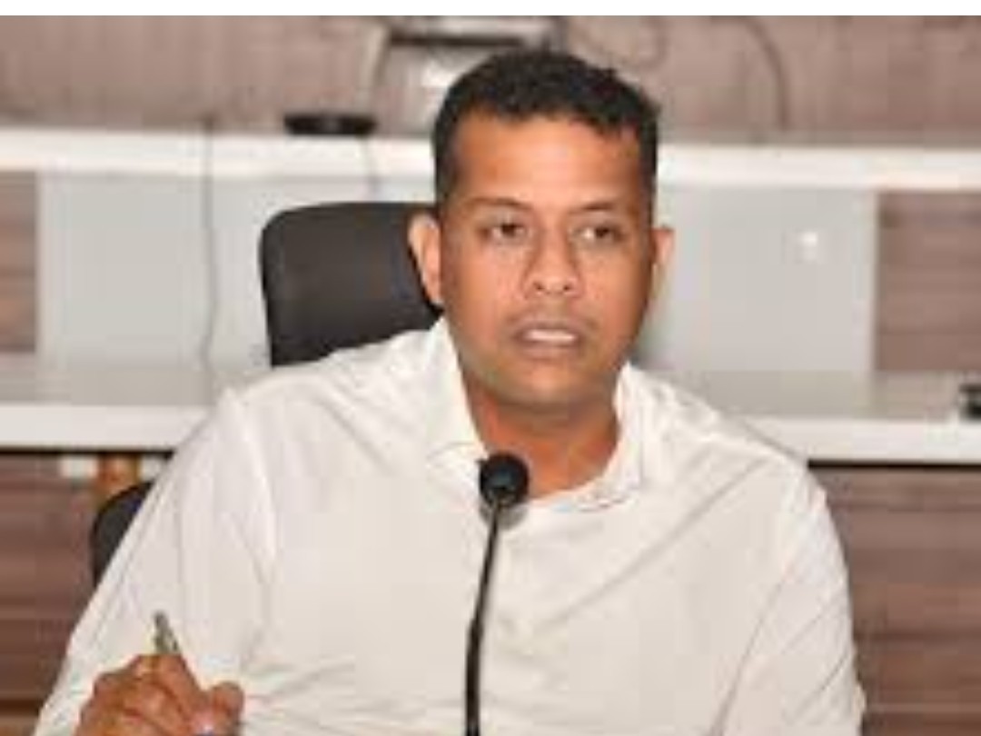 ఇండస్ట్రియల్ హబ్‌గా కరేడు: కలెక్టర్