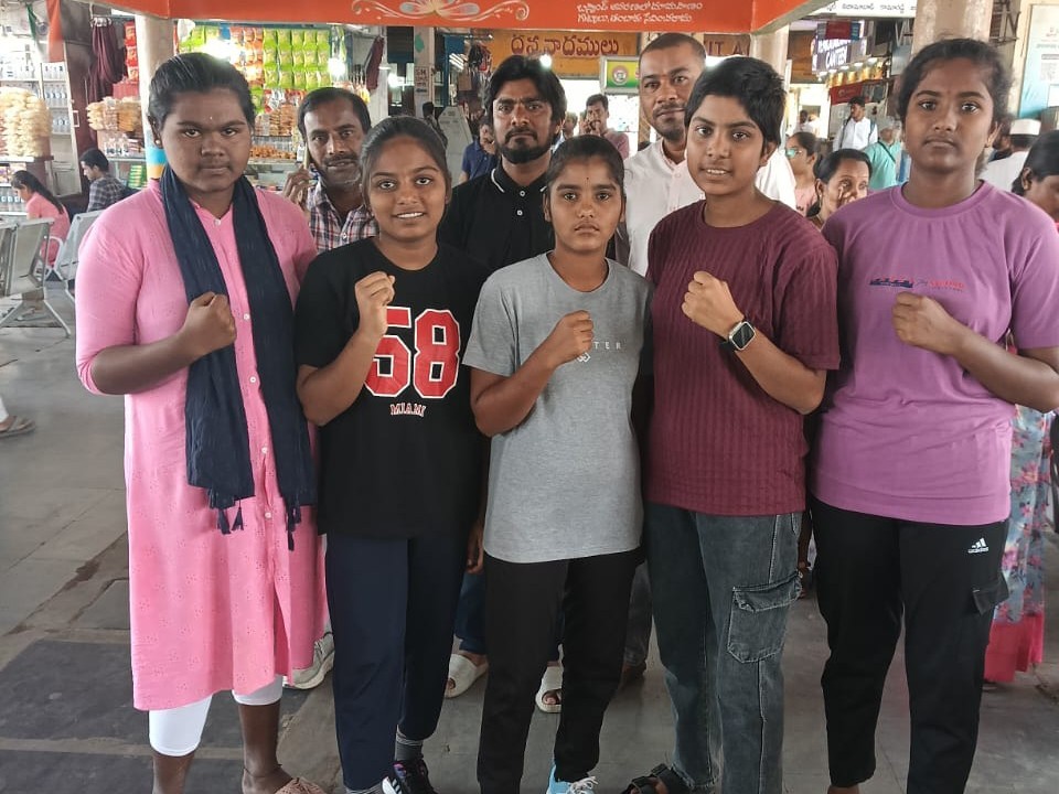 రాష్ట్రస్థాయి పోటీలకు ఎంపికైన జిల్లా క్రీడాకారులు