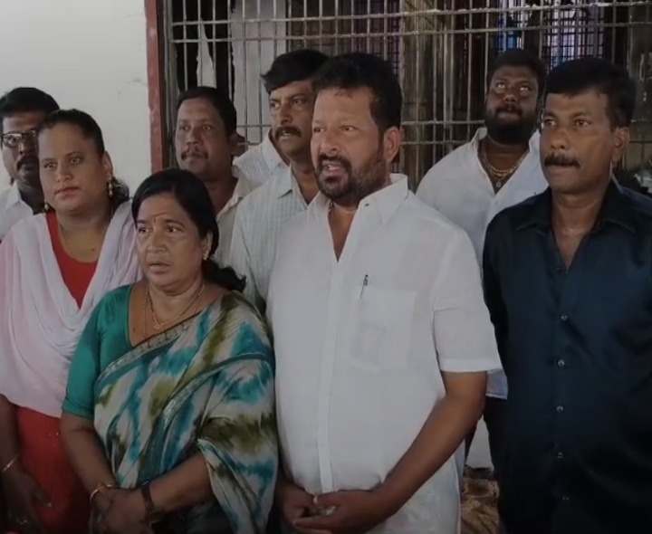‘అగ్ని ప్రమాద బాధితులకి అండగా మంత్రి’