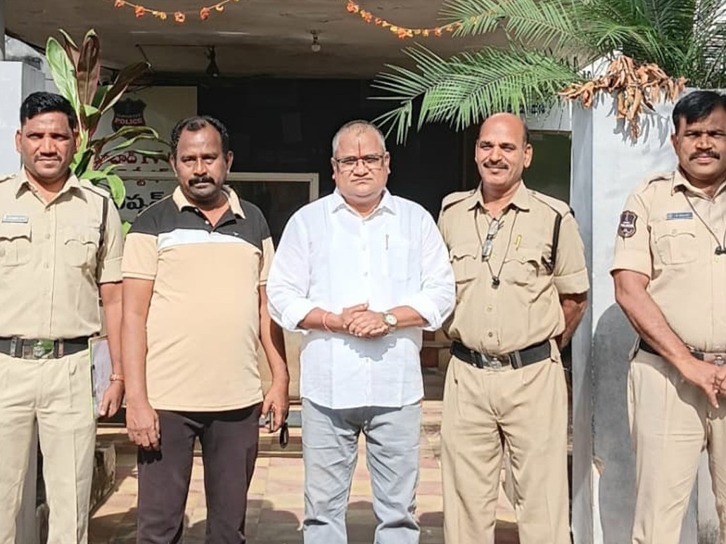 బీసీ నాయకుల ముందస్తు అరెస్టులు
