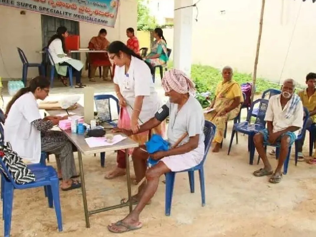 కొటాలలో ఉచిత కంటి శిబిరం