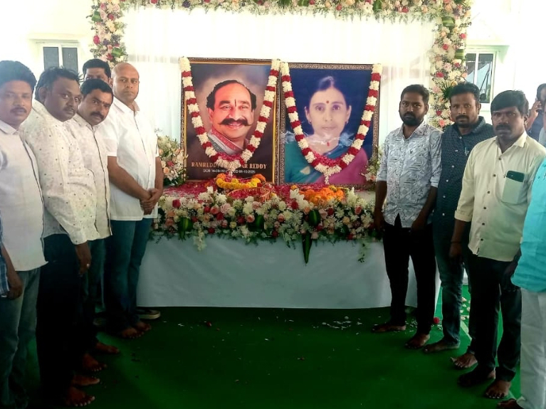 ‘మాకు ఇళ్లస్థలాలు ఇచ్చిన ఘనత  దామోదర్ రెడ్డిదే’
