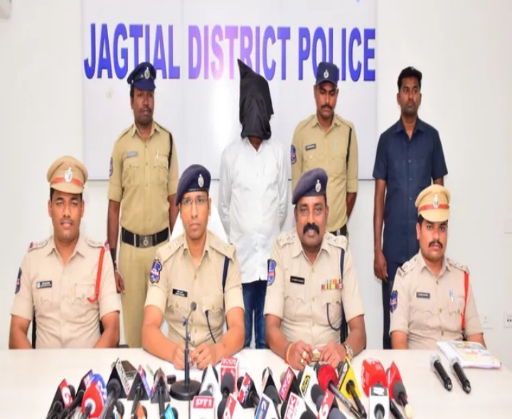 కొడిమ్యాలలో ఫ్రాడ్ యాప్ మోసగాళ్ల అరెస్ట్