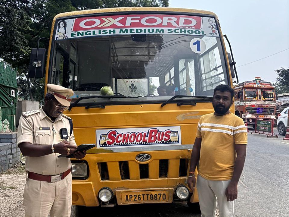 గిద్దలూరు‌లో వాహన తనిఖీలు