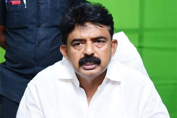 సీఐతో వాగ్వాదం.. పేర్ని నాని వివరణ