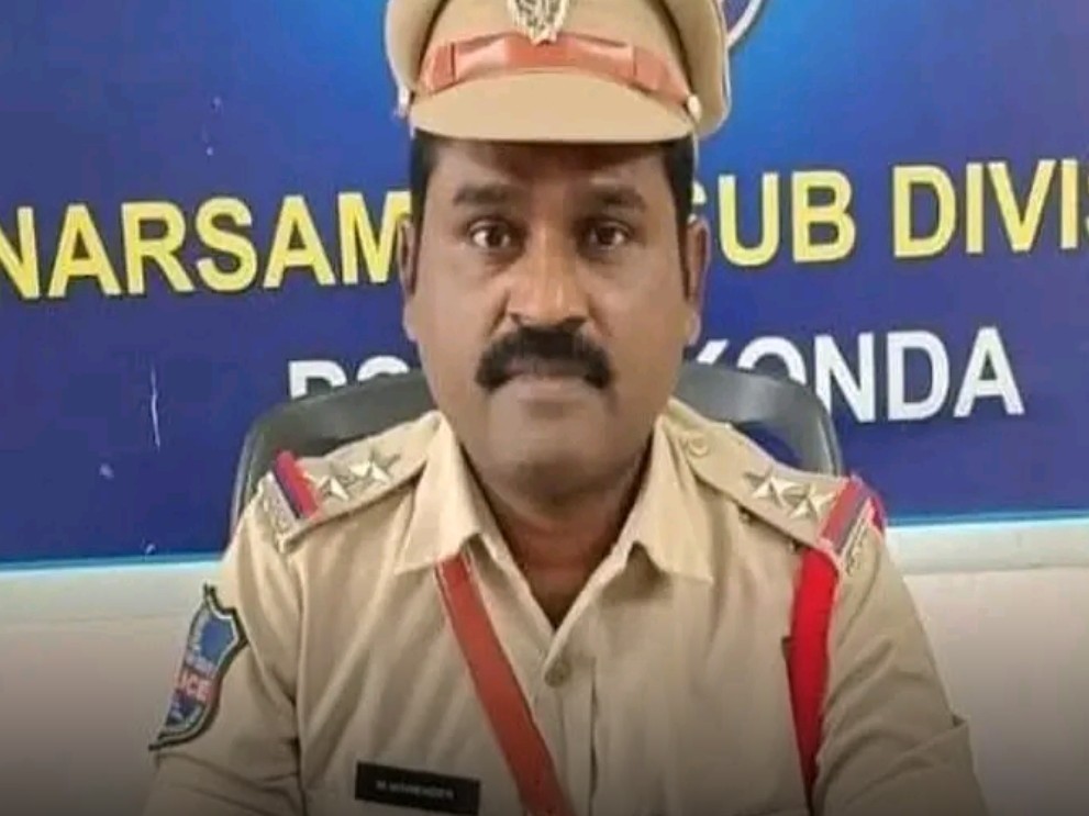సైబర్ మోసాలపై  ప్రతిఒక్కరికి అవగాహన ఉండాలి: ఎస్సై