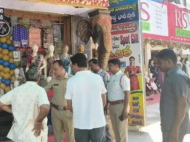 వ్యాపారులకు ట్రాఫిక్ పోలీసుల సూచనలు