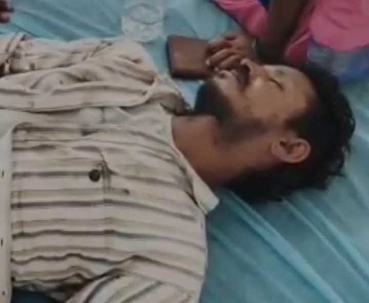 44 హైవే పై రోడ్డు ప్రమాదం.. ముగ్గురికి గాయాలు