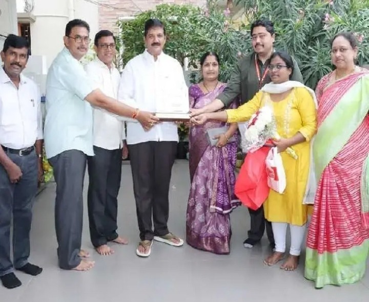 ‘పేదలకు మెరుగైన వైద్యం అందించాలి’