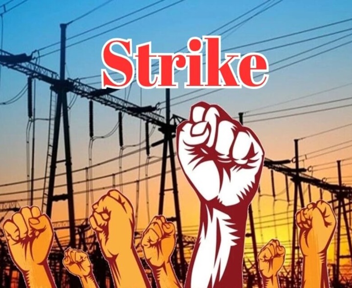 సమ్మె బాటలో విద్యుత్‌ ఉద్యోగులు