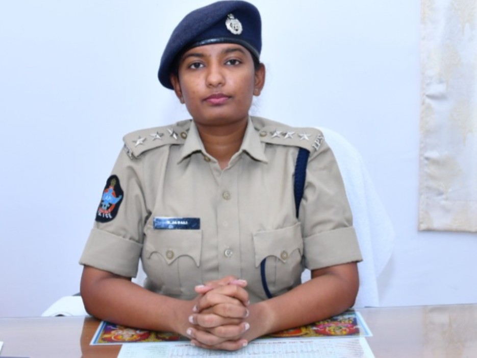 ‘అనుమతులు లేకుండా టపాసులు విక్రయిస్తే చర్యలు’
