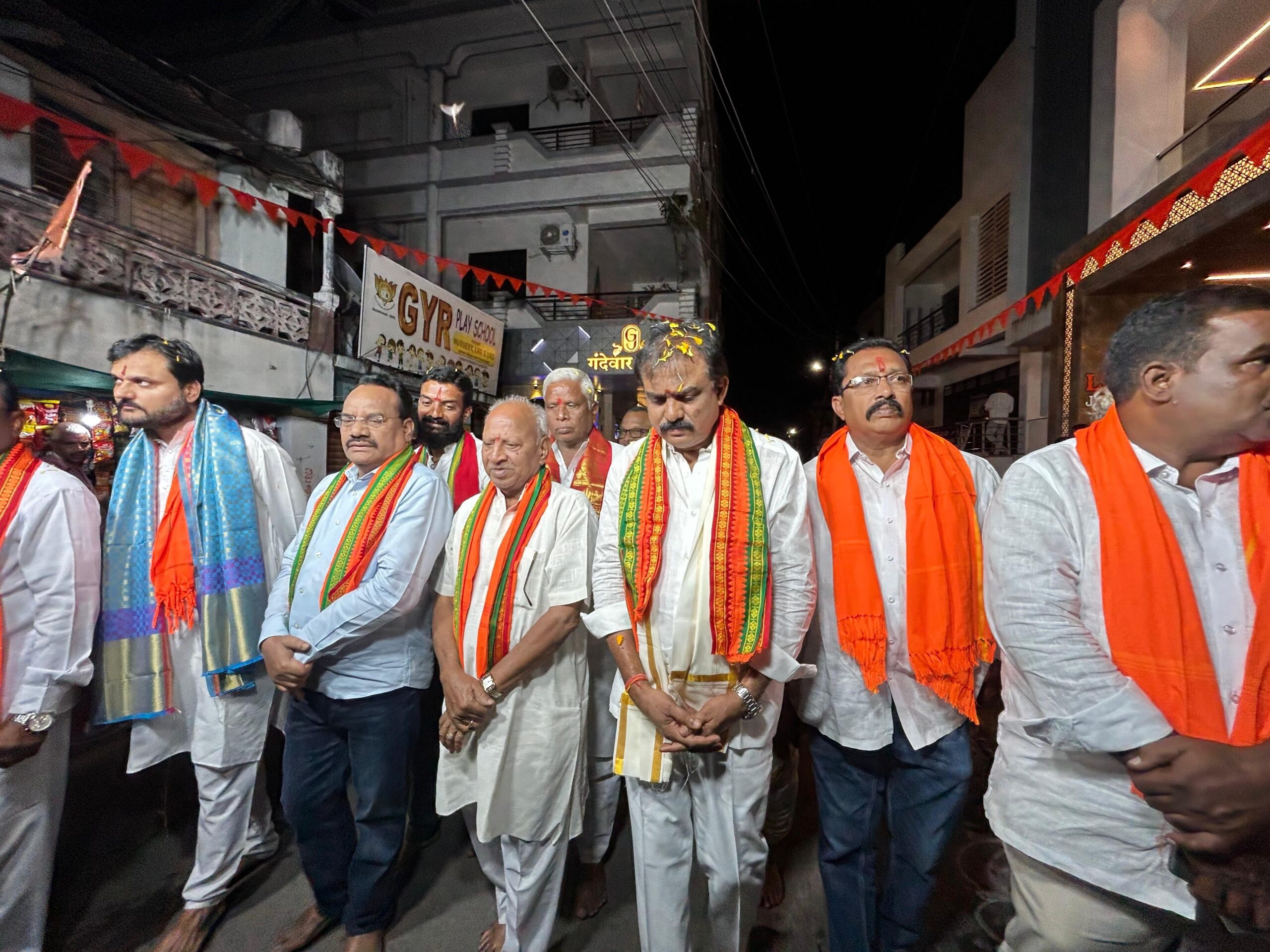 ‘వెంకటేశ్వర స్వామి రథోత్సవంలో పాల్గొన్న MP, MLA