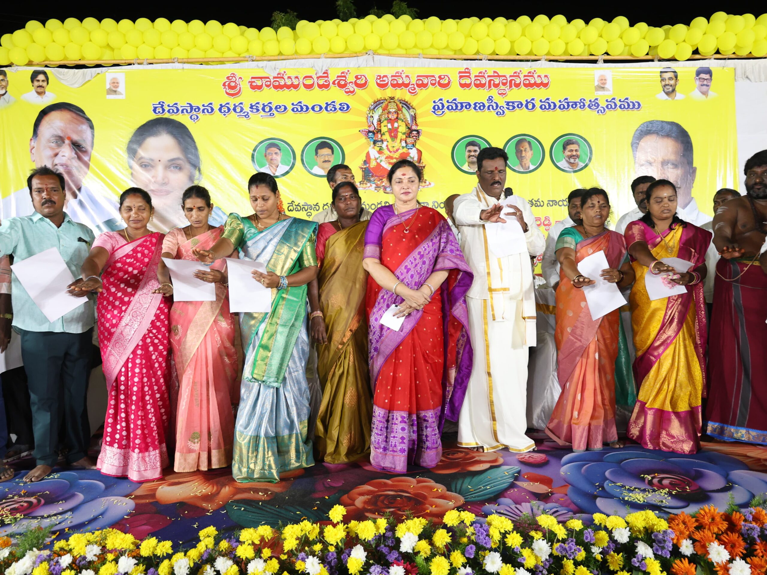 ‘అమ్మవారి ఆలయ అభివృద్ధికి పాటు పడండి’