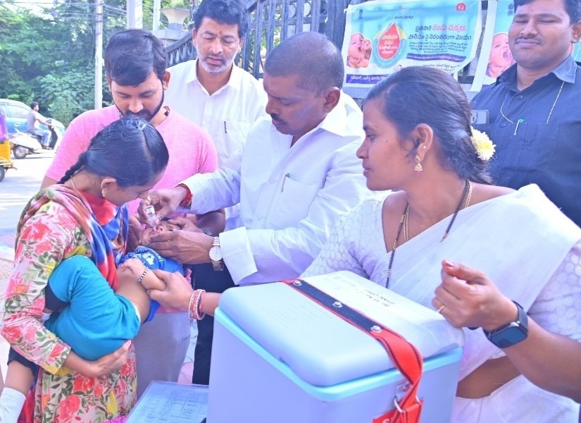 పల్స్ పోలియో ప్రోగ్రాంలో చురుకుగా పాల్గొన్న గూడెం