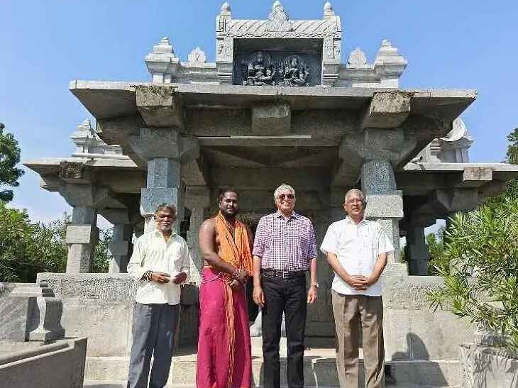 శివాలయాన్ని దర్శించుకున్న మాజీ డీజీపీ