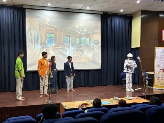 15న జిల్లా స్థాయి సైన్స్ డ్రామా పోటీలు
