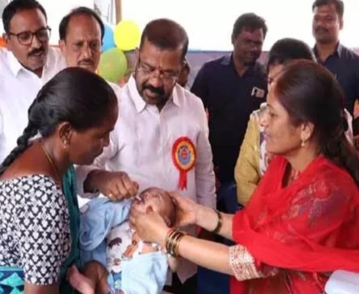 పల్స్ పోలియో చుక్కల కార్యక్రమం ప్రారంభించిన: ఎమ్మెల్యే