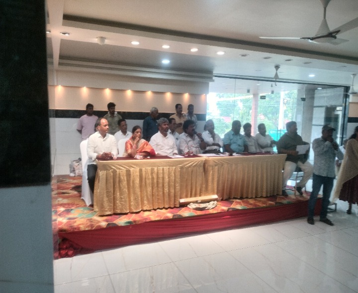 ‘సమాజ నిర్మాణంలో ఉపాధ్యాయులది కీలకపాత్ర’