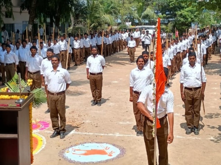 ‘అఖండ భారత్ వైపు స్వయం సేవకుల అడుగులు’