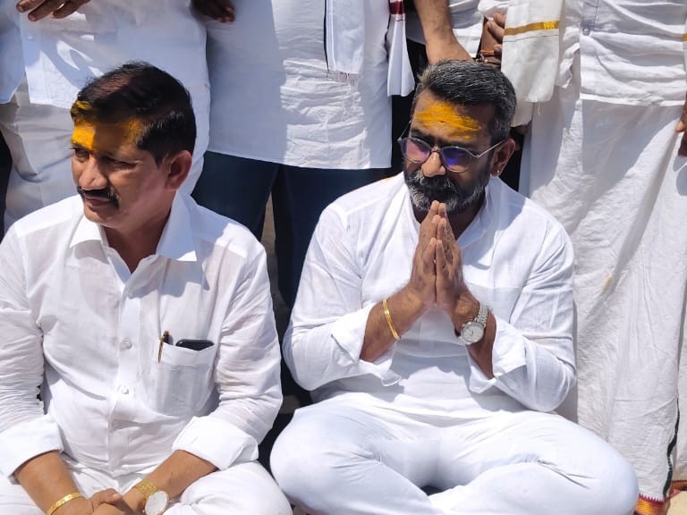 భీరలింగేశ్వర స్వామి పట్టాభిషేక ఉత్సవాలలో ఎమ్మెల్యే, ఎంపీ