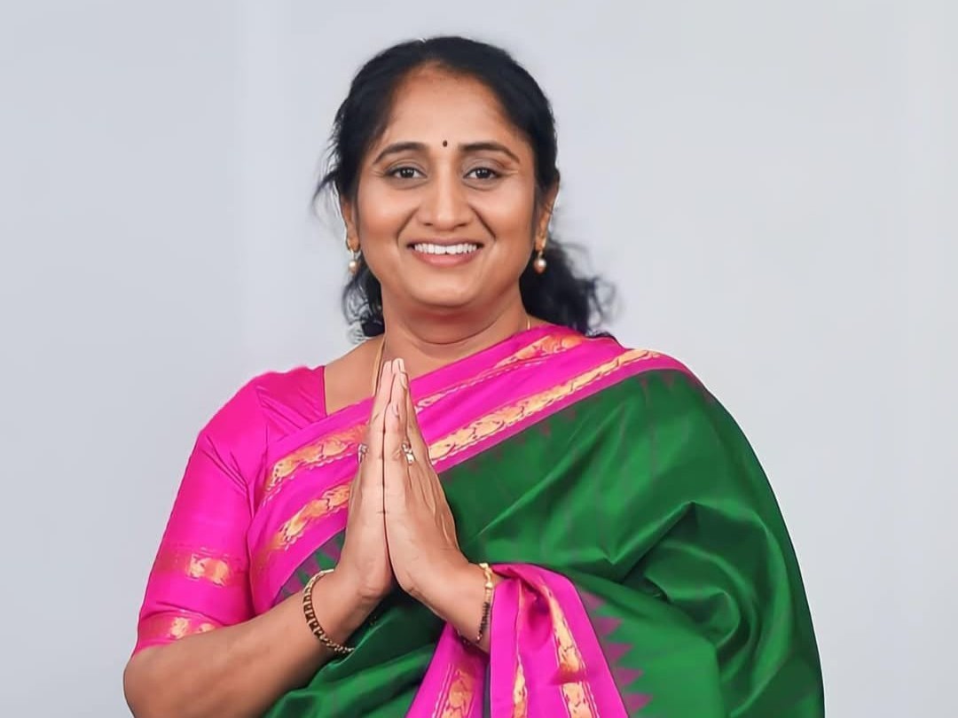 రేపటి మంత్రి సవిత పర్యటన వివరాలు