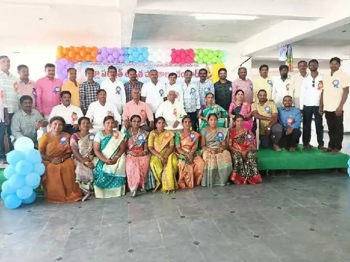 ’25 ఏళ్ల తరువాత కలుసుకున్నారు’