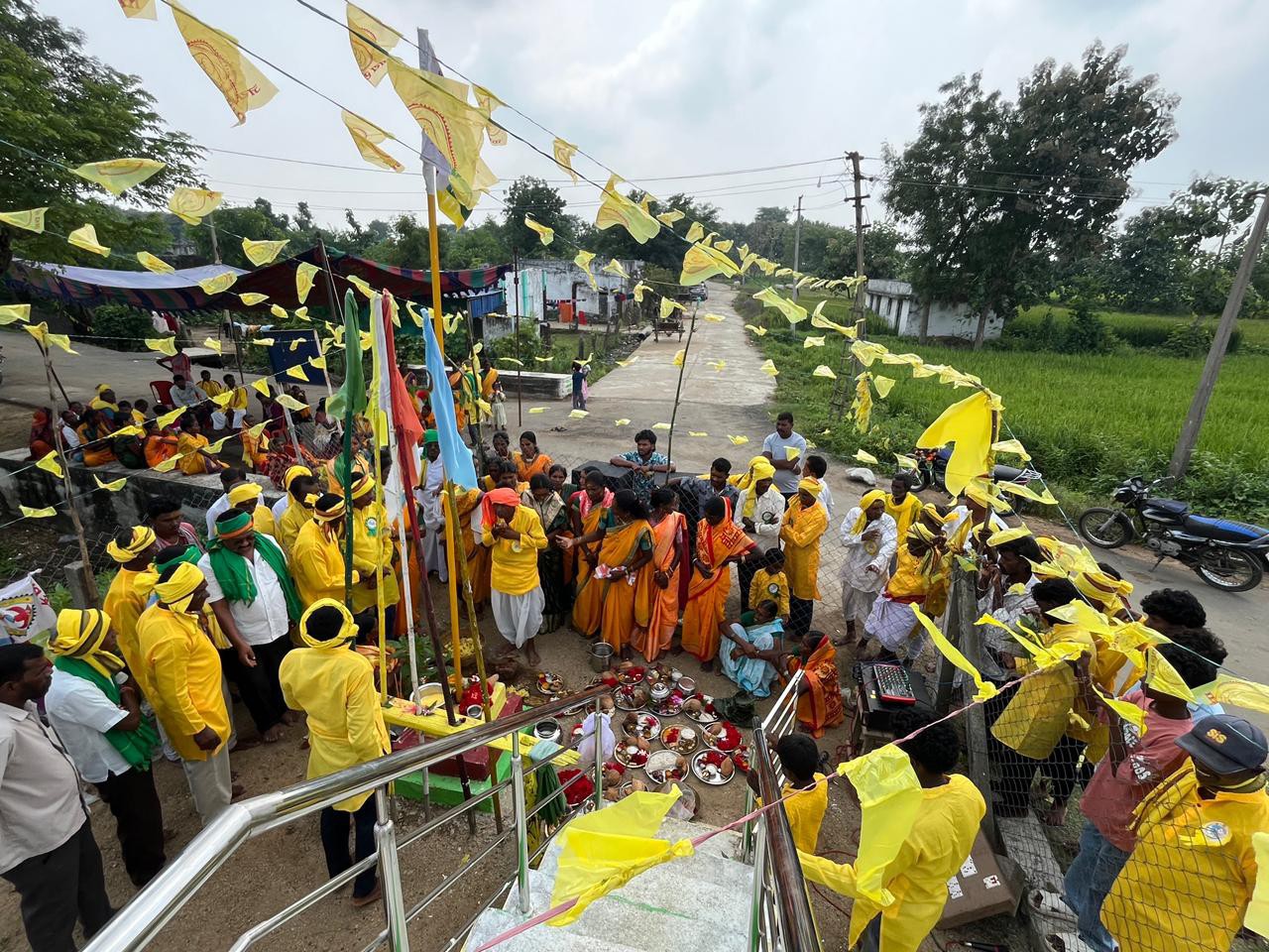 కొమురం భీం ఆశయ సాధనకు కృషి చేద్దాం