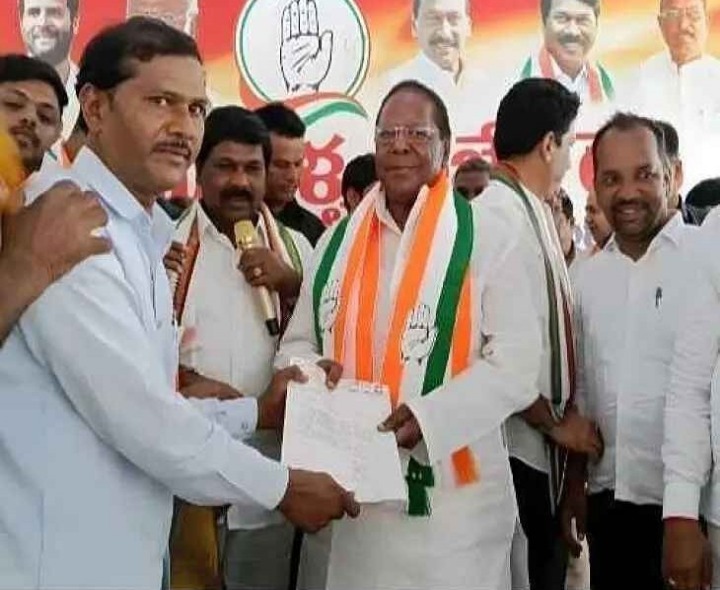 జిల్లా డీసీసీ అధ్యక్ష పదవికి దరఖాస్తు చేసుకున్న కొయ్యల