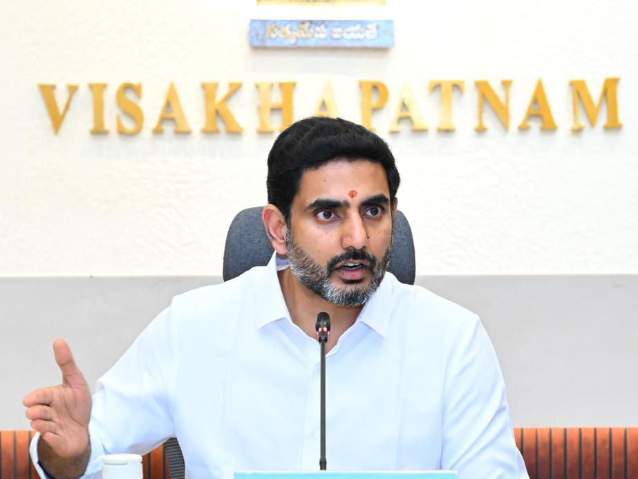 ‘ఐటీ రంగంలో ఐదు లక్షల ఉద్యోగాలు కల్పిస్తాం’