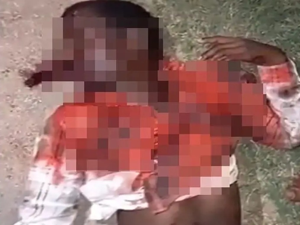 బైక్‌పై నుంచి పడి వ్యక్తి మృతి