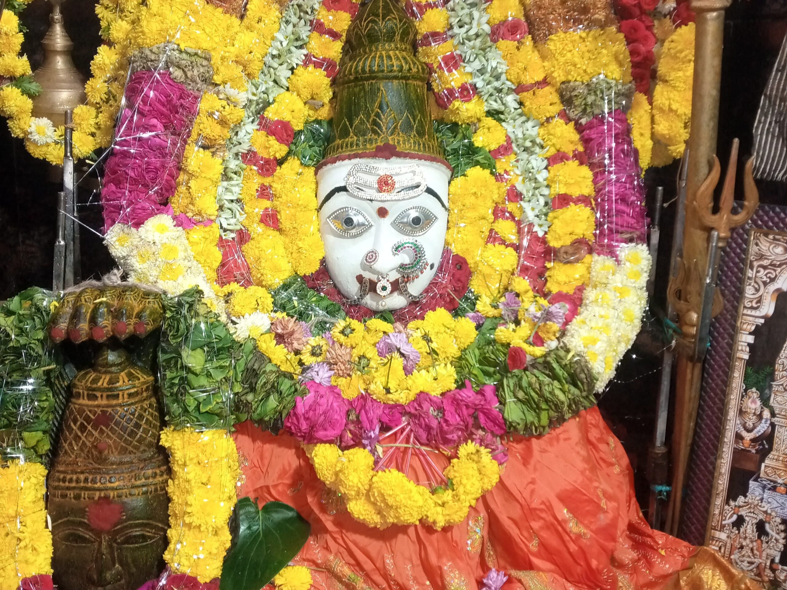 విరూపాక్షి మారెమ్మకు ప్రత్యేక పూజలు