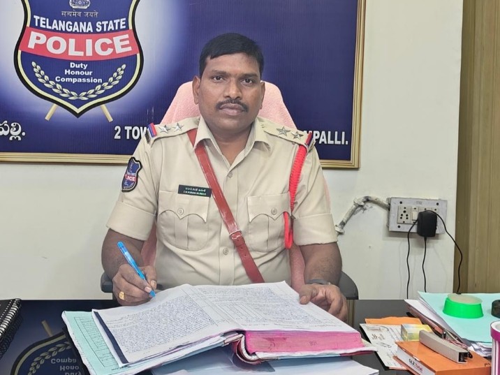 తాగుడుకు బానిసై రైల్వే ఉద్యోగి ఆత్మహత్య