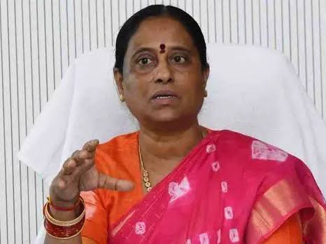 కావాలనే కొన్ని చానళ్లు తప్పుడు వార్తలు రాస్తున్నారు: మంత్రి