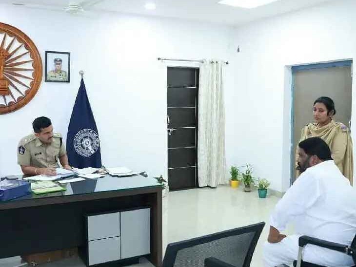 ప్రజా సమస్యల పరిష్కార వేదిక‌కు 24 పిర్యాదులు: ఎస్పీ