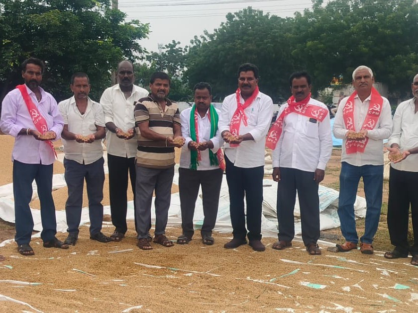 “రైతులను ప్రభుత్వం ఆదుకోవాలి”