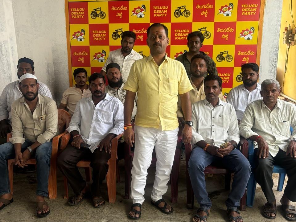 ‘కల్తీ మద్యాన్ని రాష్ట్రంలోకి తెచ్చింది YCP నే’