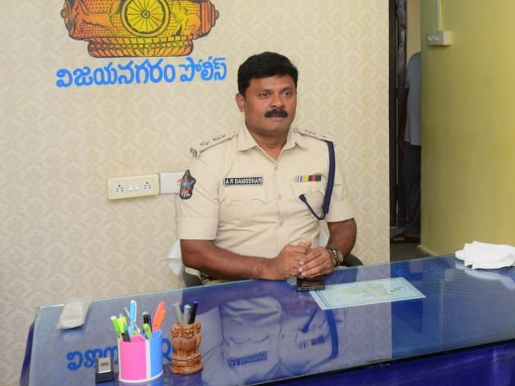 పోలీస్ సంక్షేమ పాఠశాలలో ఉపాధ్యాయ పోస్టుల భర్తీ