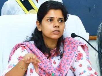 వెబ్ సైట్ లో జిల్లా సమగ్ర నివేదిక