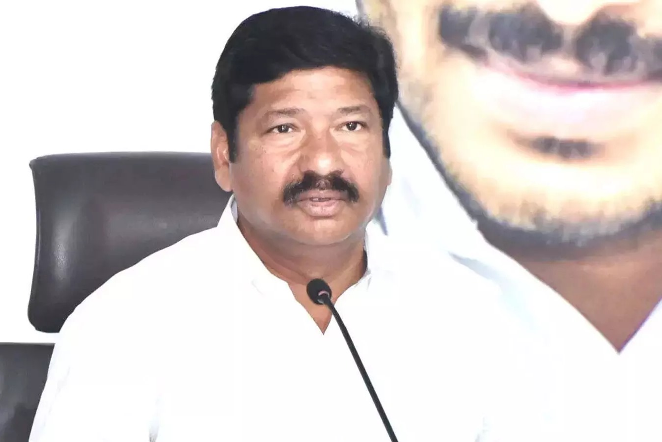 సీఎం చంద్రబాబుకు జోగి రమేష్ సవాల్