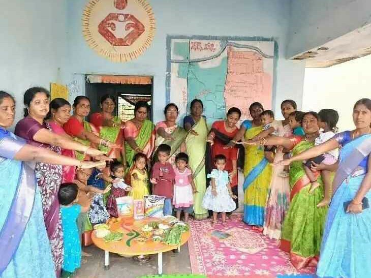 అంగన్వాడీ కేంద్రంలో పోషణ మాస్ కార్యక్రమం